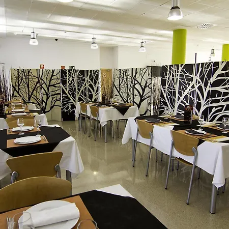 Y Congresos - Universitaria Resort