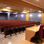 Y Congresos - Universitaria 3*