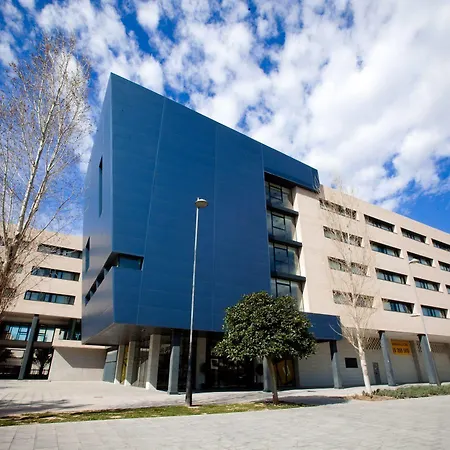 Y Congresos - Universitaria Üdülőközpont 2*